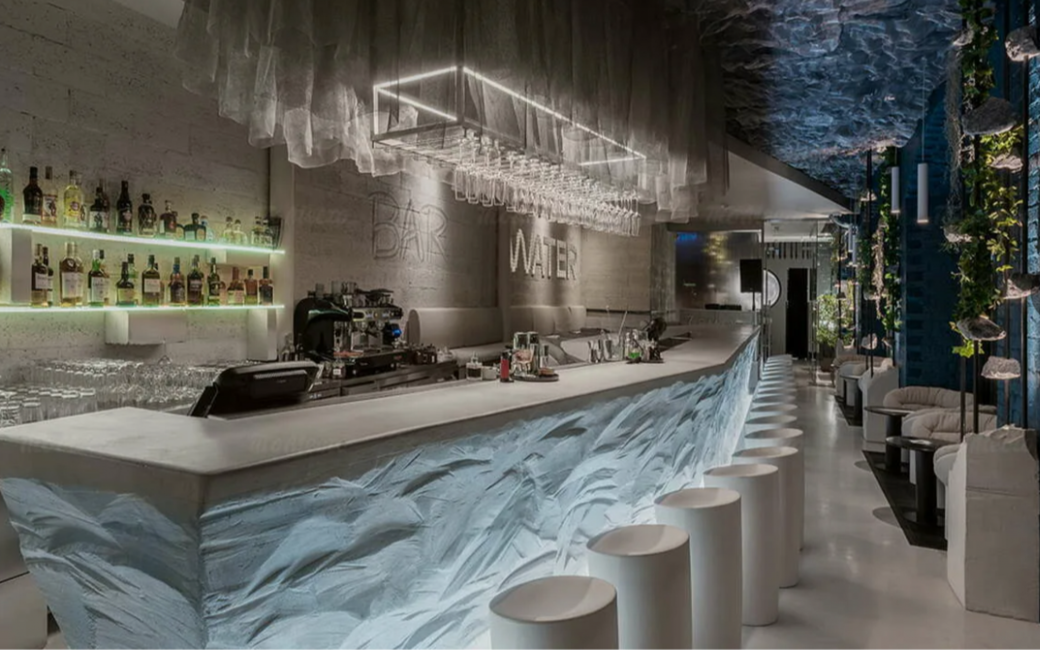7 новых кафе и ресторанов Москвы, которые удивляют дизайном